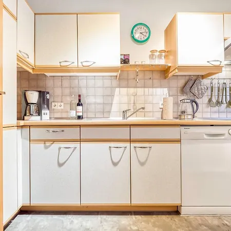 Freesenbruch Reihenhaus 7a - Otter Ferienhaus Ostseeheilbad Zingst