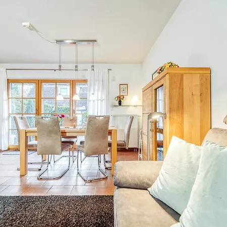 Holiday home Freesenbruch Reihenhaus 7a - Otter