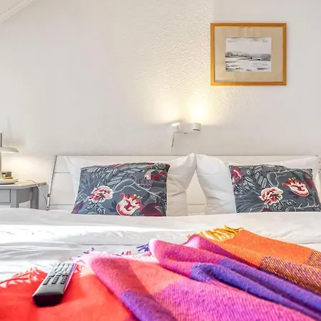 Freesenbruch Reihenhaus 7a - Otter * Zingst